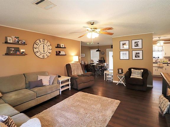 4th image of 213 E Ironwood Dr