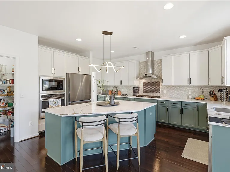 42522 Stratford Landing Dr — Photo 13