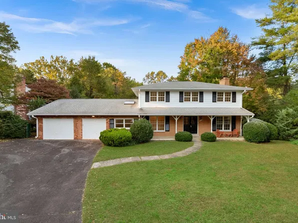 9200 Leamington Ct, Fairfax, VA 22031