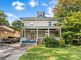 121 E Providence Rd, Aldan, PA 19018