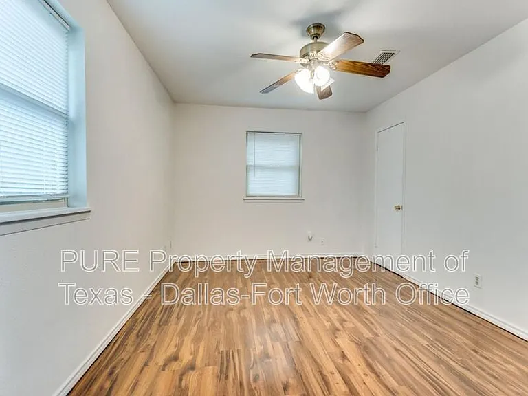 1224 Parkwood Pl — Photo 10
