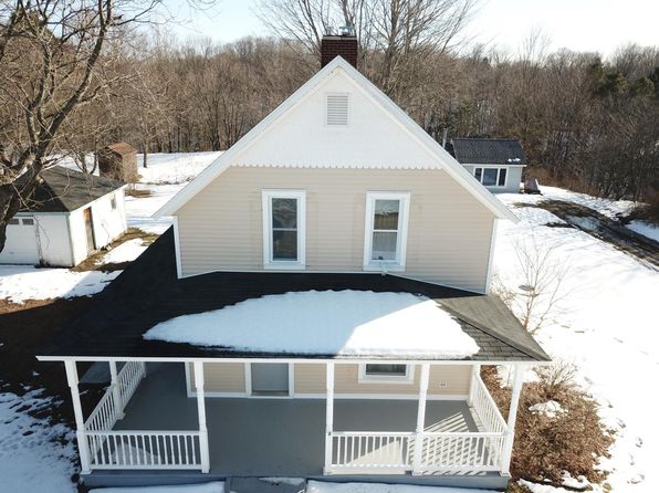 7215 Severence St, Benzonia, MI 49616