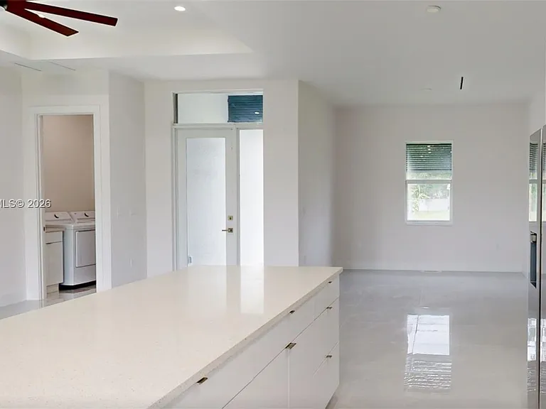 6048 Stratton Rd — Photo 12