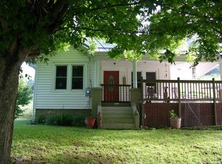 408 Piney Grove Rd, Hampton, TN 37658