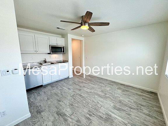 4th image of 14173 Mustang Cir Unit B