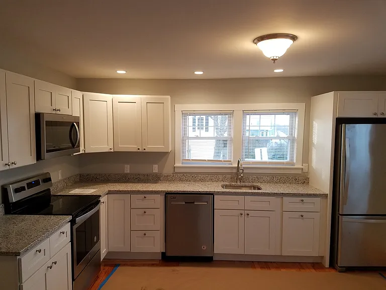 185 Preble Street — Photo 5