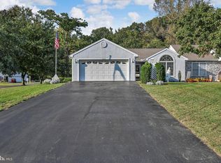 1605 Berry Dr, Lebanon, PA 17046