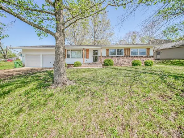 1301 Whitney Ln, Rolla, MO 65401