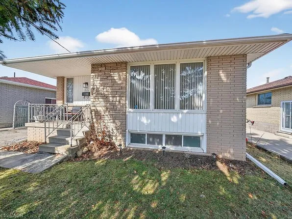 66 Highridge Ave, Hamilton, ON L8E 2S1