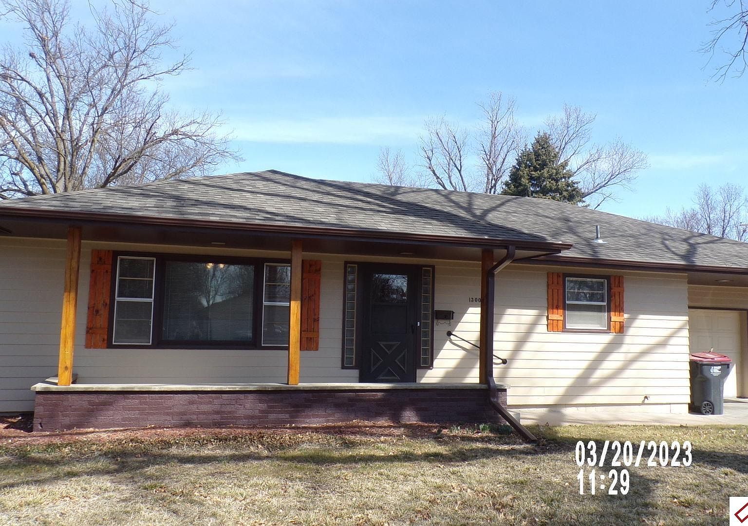 1300 Park St Beatrice NE 68310 Zillow