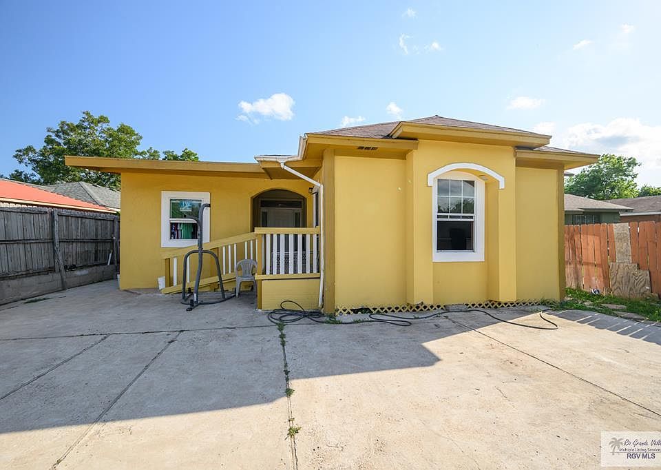 1st image of 2030 Johnson St
