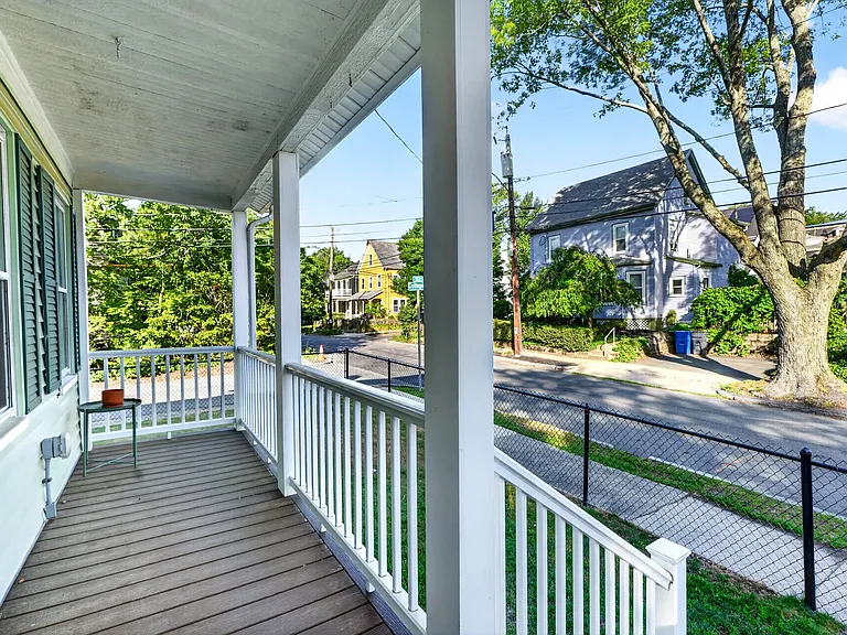 53 Henderson St — Photo 7