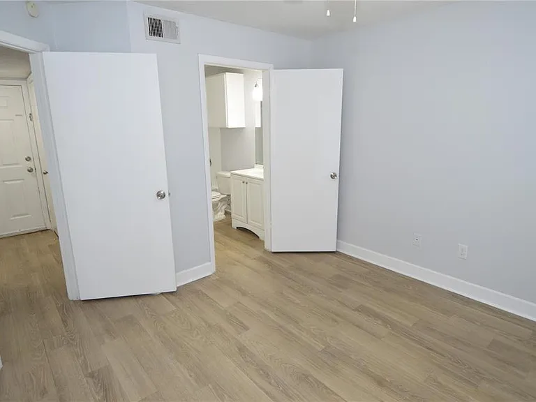 8758 Mallard Reserve Dr #101 — Photo 26