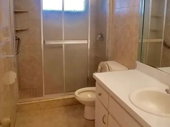 1333 Eeast Hallansale Beach Blvd #404, Hamlandale, FL 33009