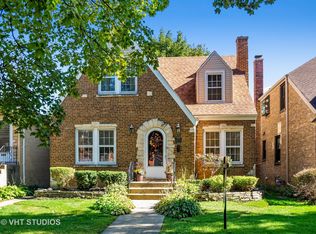 6125 N Lenox Ave, Chicago, IL 60646