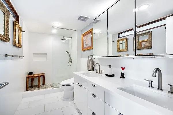 Sold by Prevu Real Estate, LLC | media 8