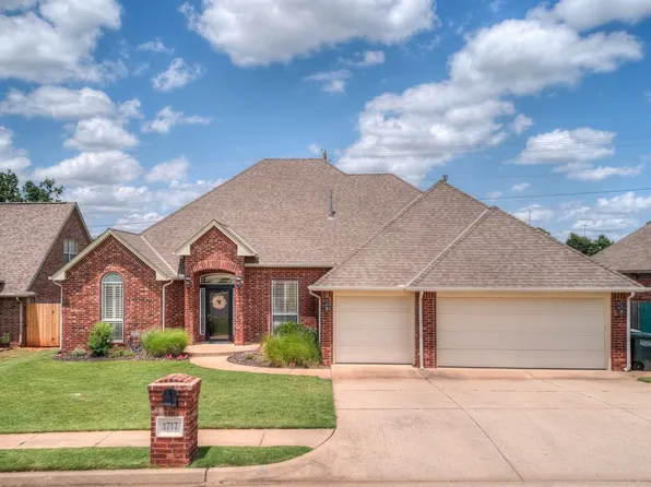 1717 Redland Dr, Edmond, OK 73003