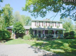 11370 Butternut Rd, Chardon, OH 44024