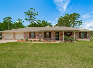 109 Fox Hollow St, Baytown, TX 77521