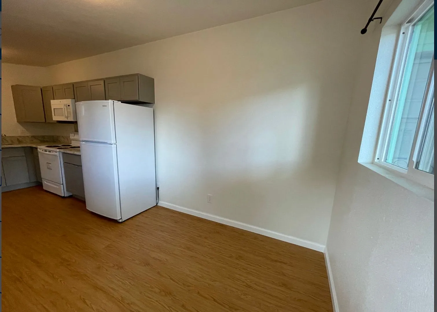 825 & 829 Lehua Ave — Photo 2