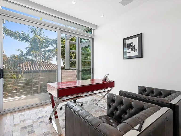 440 S Hibiscus Dr — Photo 56
