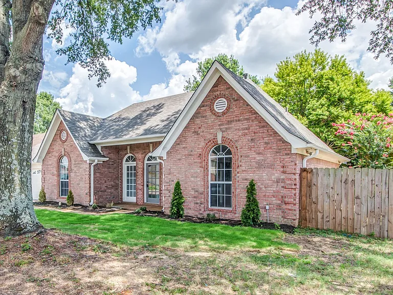 5624 Annandale Dr — Photo 55