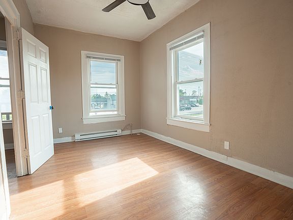 4th image of 1918 W Washington St Unit 12