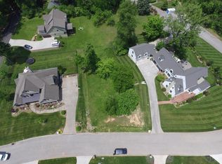 6627 Colonial Forest Ln, Knoxville, TN 37919