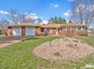 5 Sequoia Ct, Springfield, IL 62712