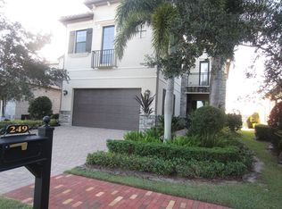 249 SE Fascino Cir, Port Saint Lucie, FL 34984