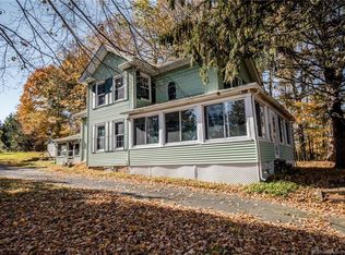 3 Clintonville Rd, Northford, CT 06472