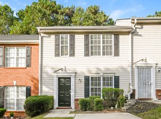 1351 Hollenbeck Ln, Riverdale, GA 30296