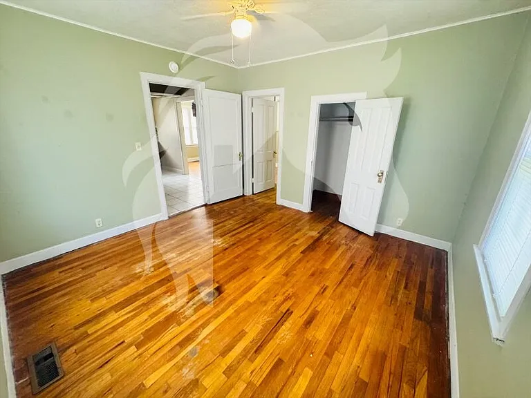 1507 Main St — Photo 7