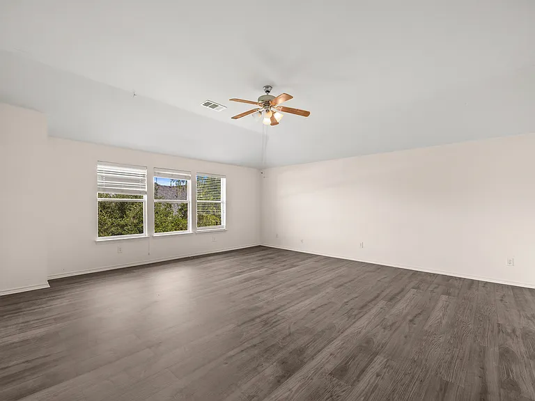 5544 Clay Ct — Photo 16