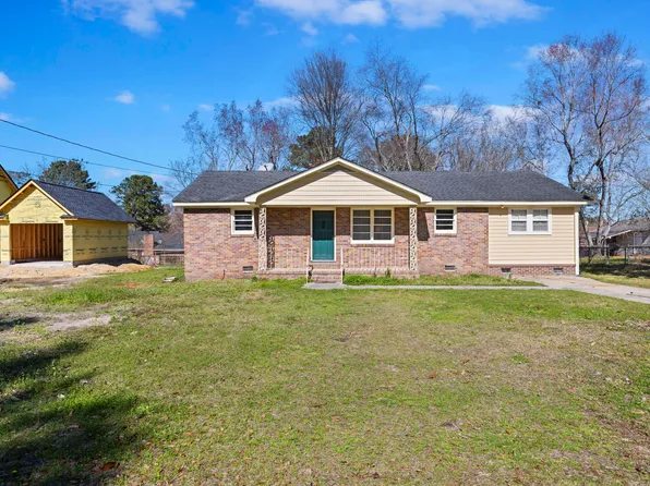 127 Ridge Rd, Summerville, SC 29485