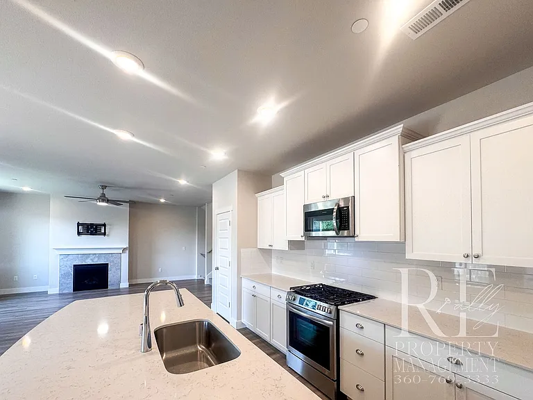 4219 Nettle Dr SE — Photo 6