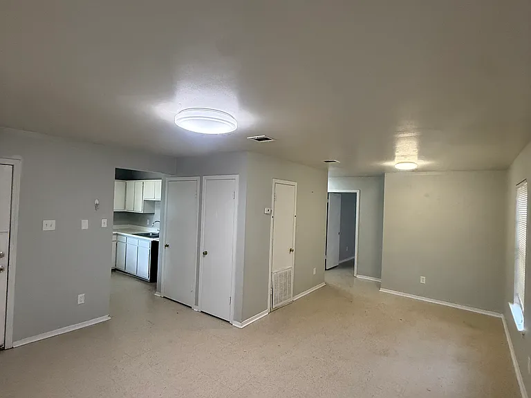 104 Vieux Orleans Cir #B — Photo 4