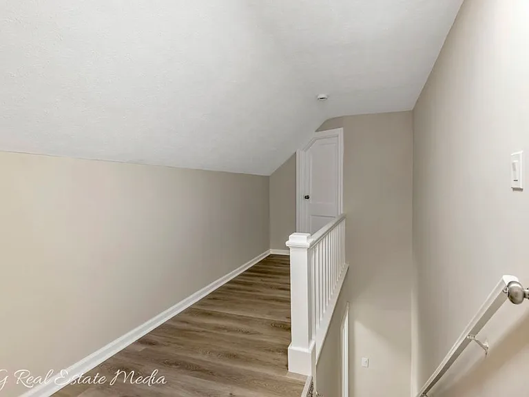 6253 Sturdy Ave — Photo 6
