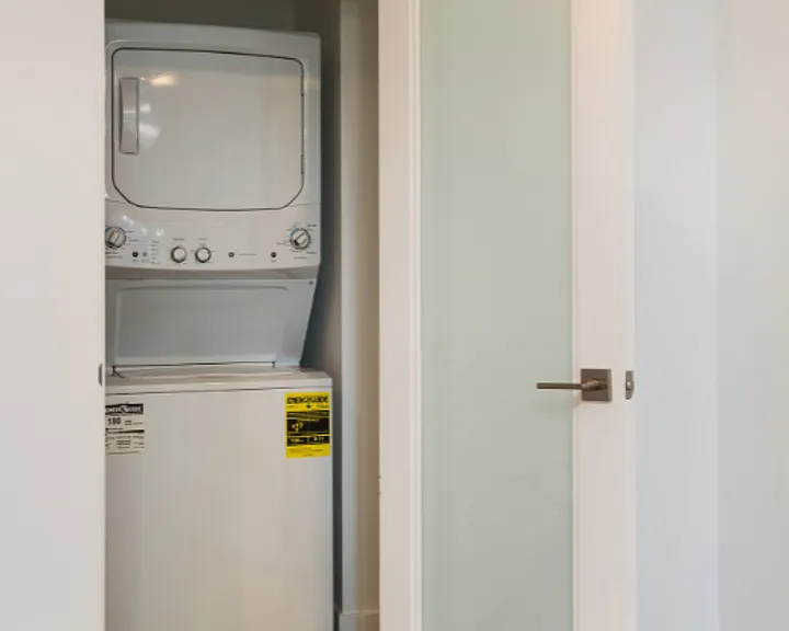 1233 Franklin St #201 — Photo 4