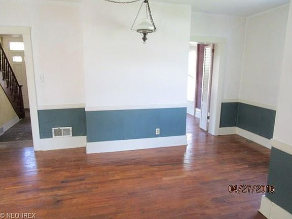 5th image of 608 N Main St