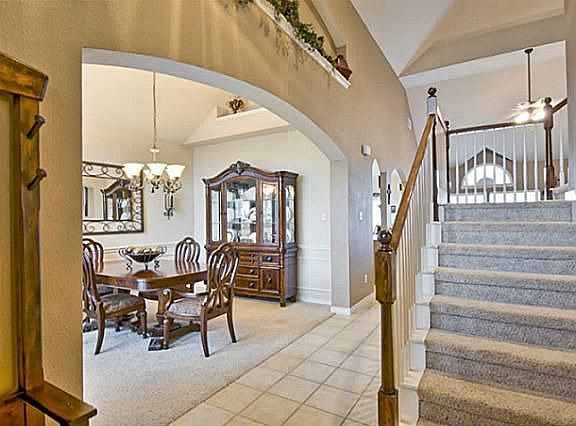 5th image of 6325 Redeagle Creek Dr