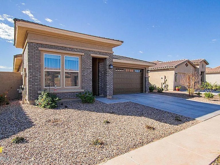 Building Photo - 14579 W Dahlia Dr