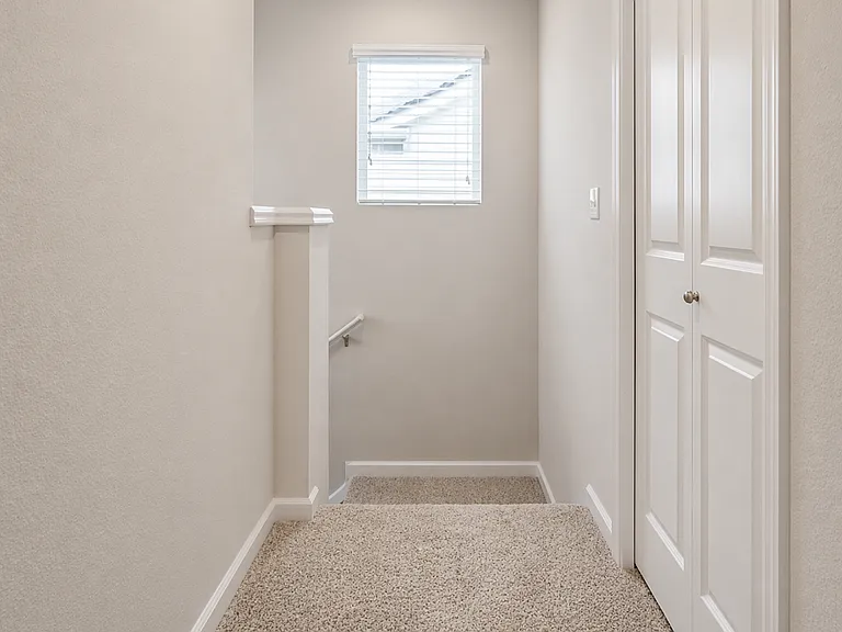 7424 NW 165th Ave — Photo 19