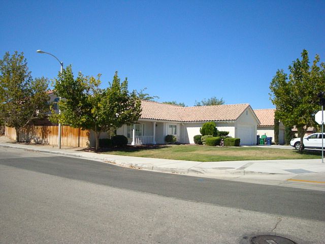 1st image of 6056 Barcelona Dr