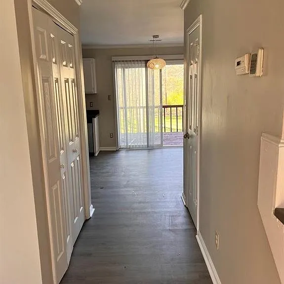 9608 Kayce Ln — Photo 13