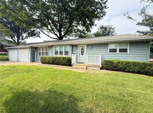 13400 E 39th Street Ct S, Independence, MO 64055