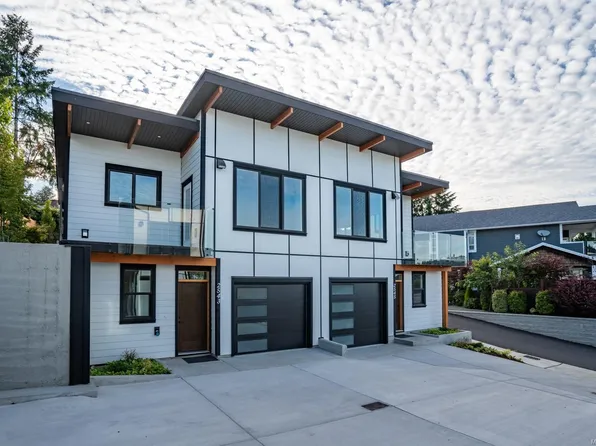 2549 Doctors Rd, Nanaimo, BC V9S 3V4