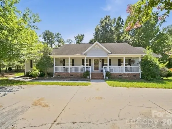 5130 Sedgefield Dr, Lancaster, SC 29720