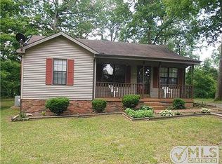 2414 Highway 49 E, Charlotte, TN 37036