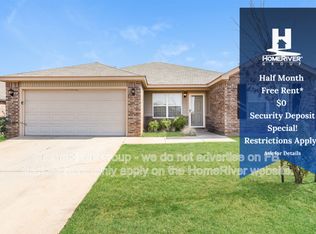 9624 Ella Ln, Moore, OK 73160